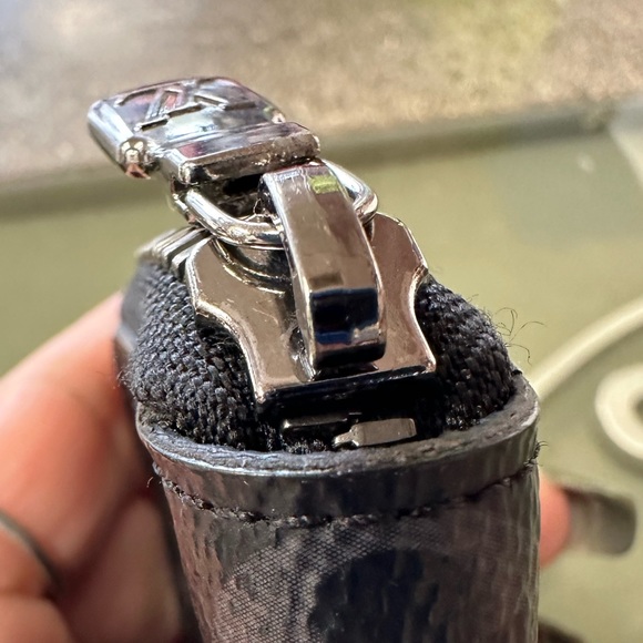 Louis Vuitton monogram eclipse - Picture 5 of 7